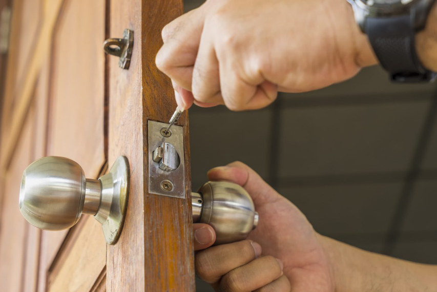 Why Professional Lock Repair Specialists Are Essential for Property Security