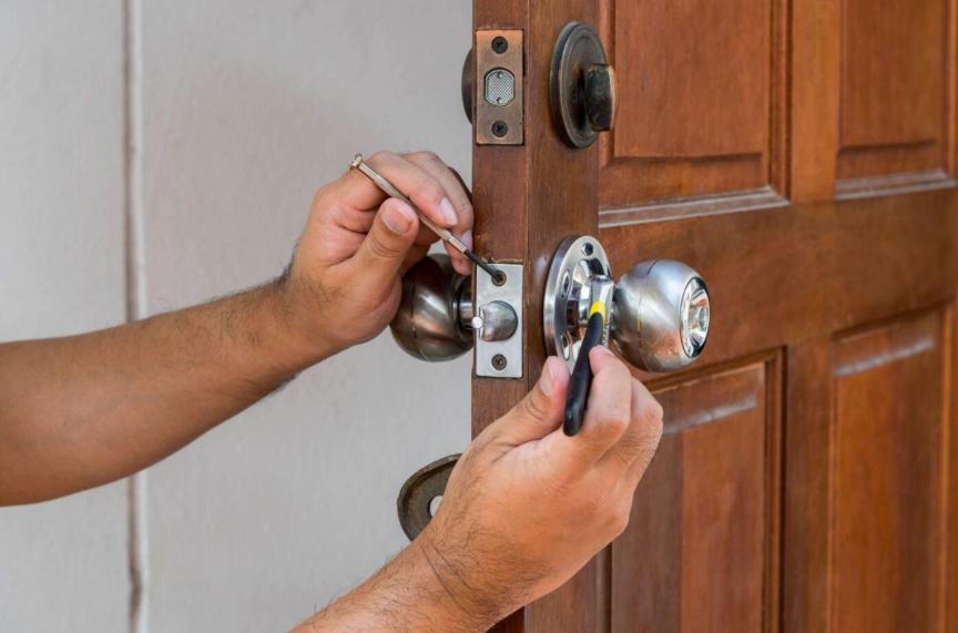 How a Master Locksmith Enhances Modern Home Protection the Right Way
